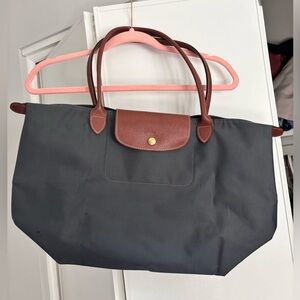 Medium Le Pliage Nylon Shoulder Tote - Dark Gray